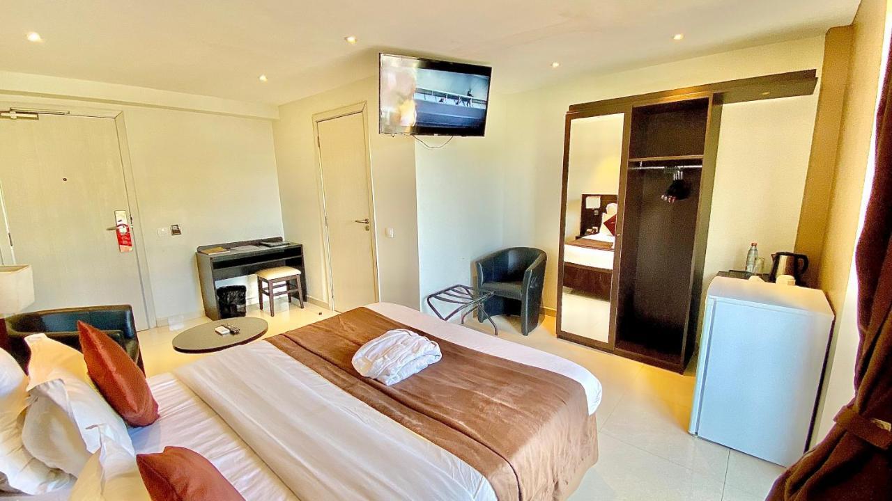 Hotel M'Lys Conakry Esterno foto